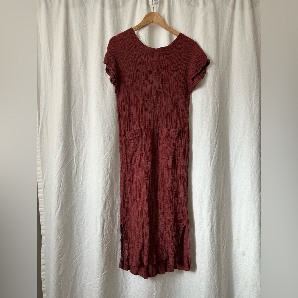 Elegant Burgundy Women's Dress